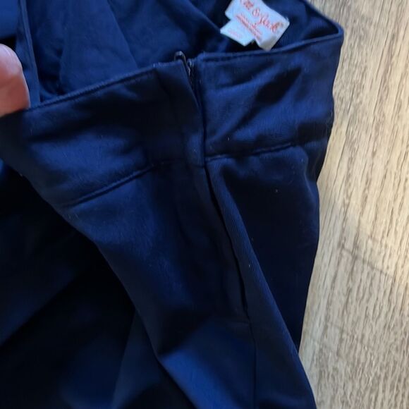 Cat and Jack uniform skirts - Picture 5 of 8